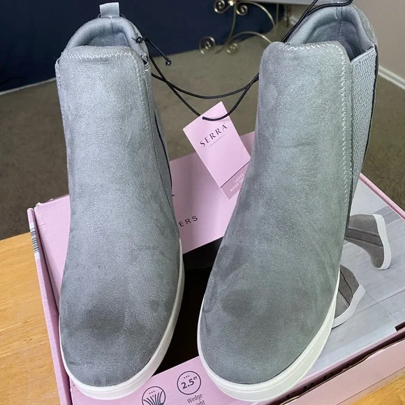 Serra Shoes Serra Ladies Wedge Sneakers Poshmark
